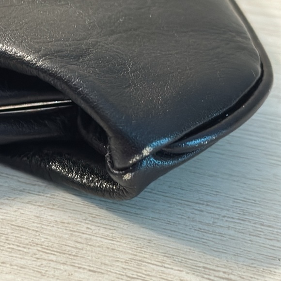 HOBO Kisslock Triple Chain Leather Bag in Black - Picture 6 of 6